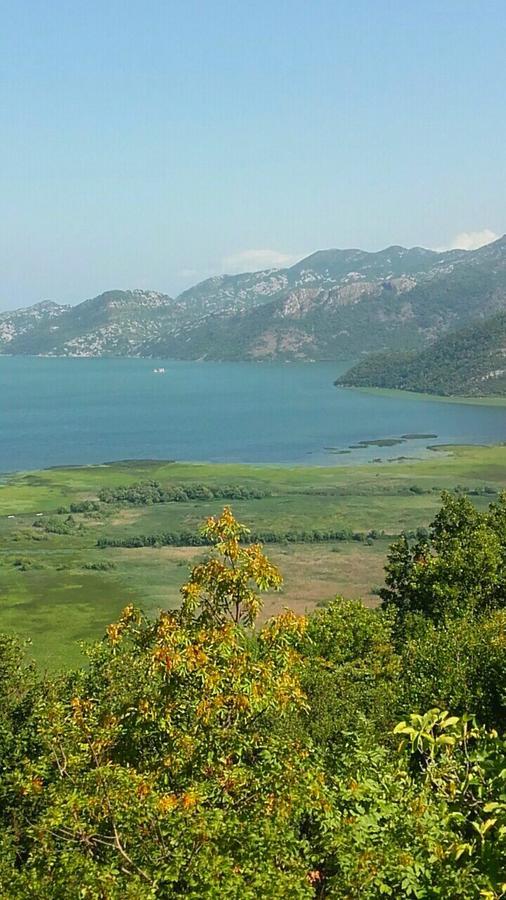 Country House "Lipa" Komarno Virpazar Buitenkant foto