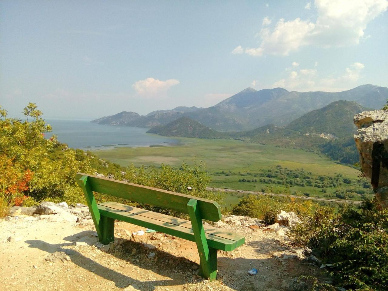 Country House "Lipa" Komarno Virpazar Buitenkant foto
